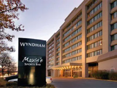 Wyndham O'hare 3* Rosemont